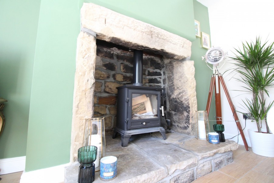 Images for Oakworth, Keighley, West Yorkshire EAID:3030449609 BID:4216801
