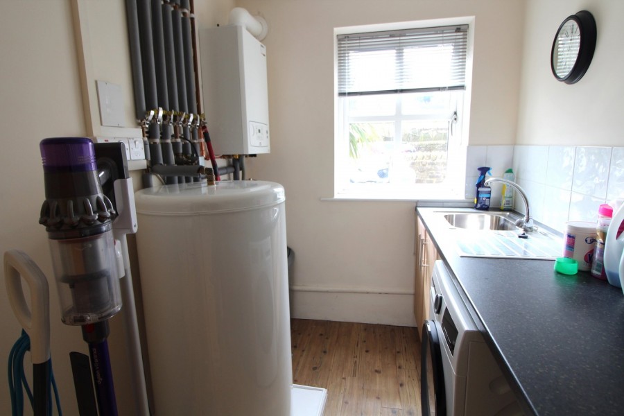 Images for Oakworth, Keighley, West Yorkshire EAID:3030449609 BID:4216801
