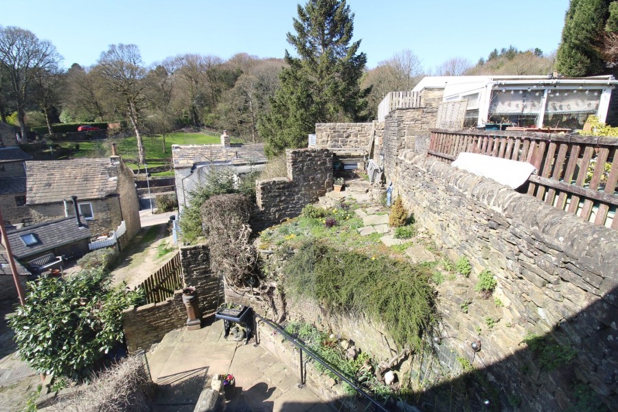 Images for Oakworth, Keighley, West Yorkshire EAID:3030449609 BID:4216801