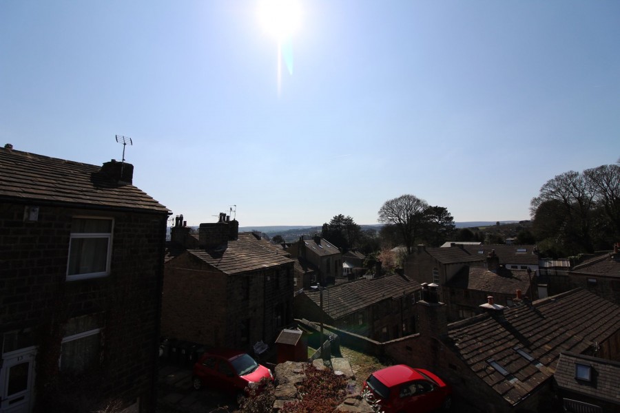 Images for Oakworth, Keighley, West Yorkshire EAID:3030449609 BID:4216801