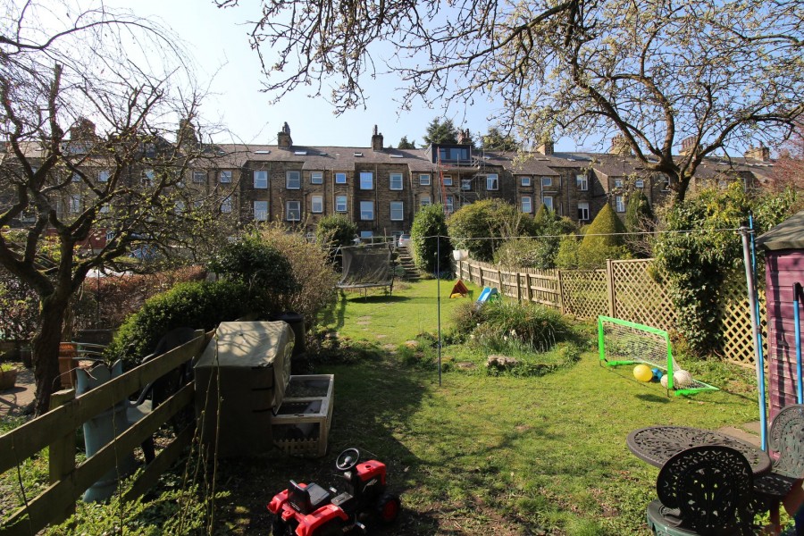 Images for Skipton Road, Keighley, West Yorkshire EAID:3030449609 BID:4216801