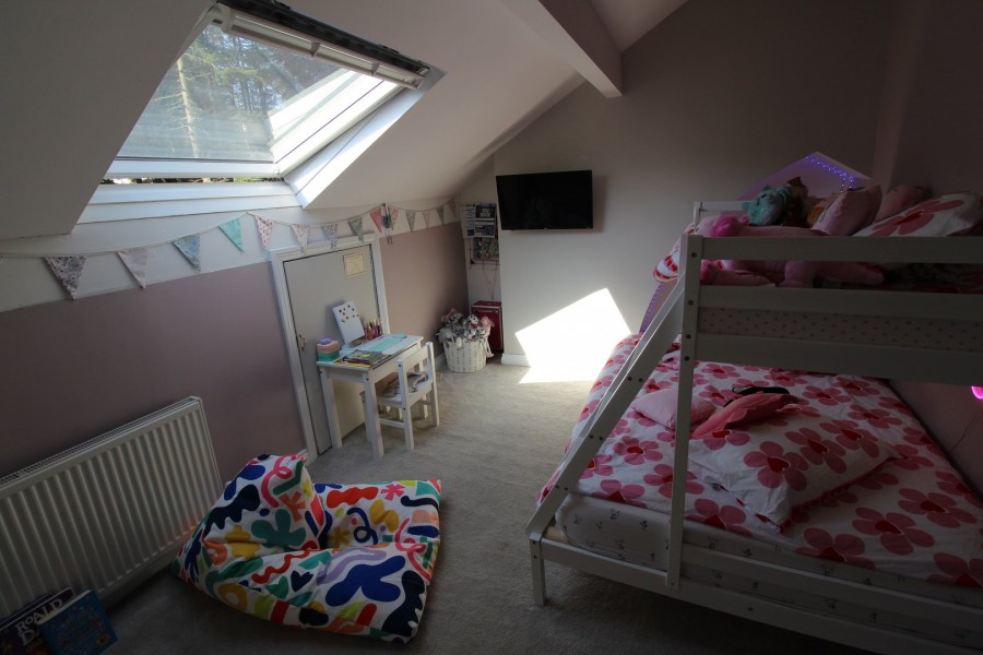 Images for Skipton Road, Keighley, West Yorkshire EAID:3030449609 BID:4216801