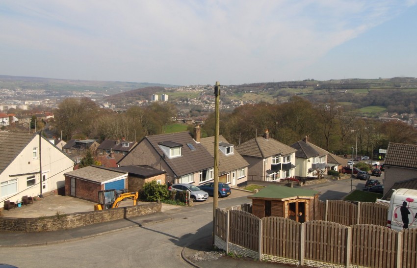 Images for Oakbank Drive, Keighley, West Yorkshire EAID:3030449609 BID:4216801