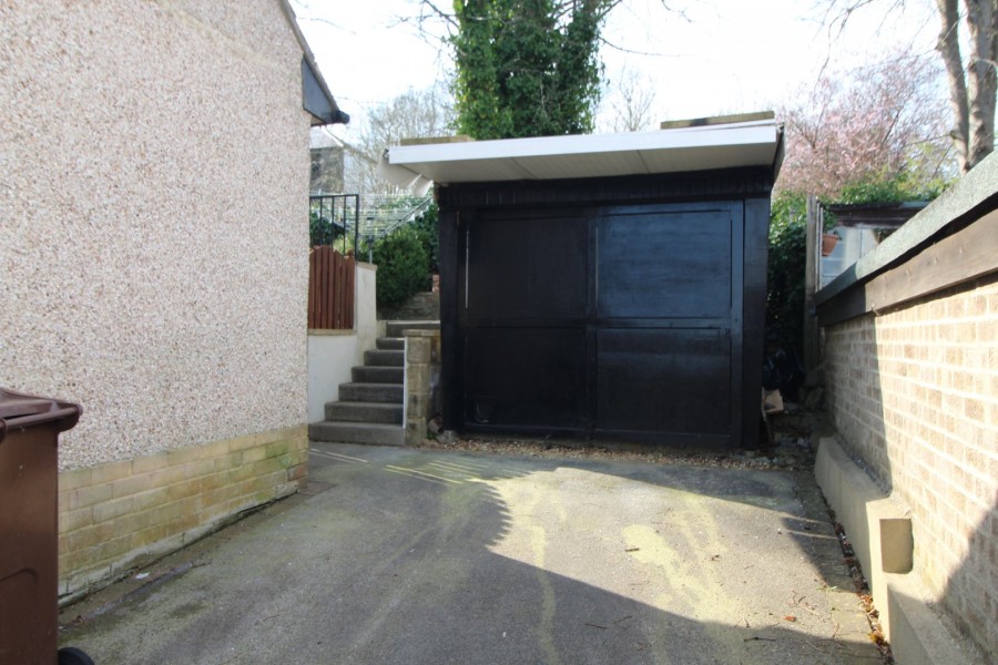 Images for Oakbank Drive, Keighley, West Yorkshire EAID:3030449609 BID:4216801