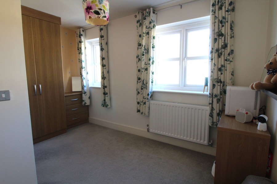 Images for Denholme, Bradford, West Yorkshire EAID:3030449609 BID:4216801