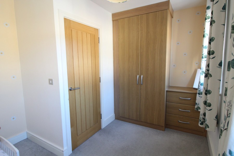 Images for Denholme, Bradford, West Yorkshire EAID:3030449609 BID:4216801