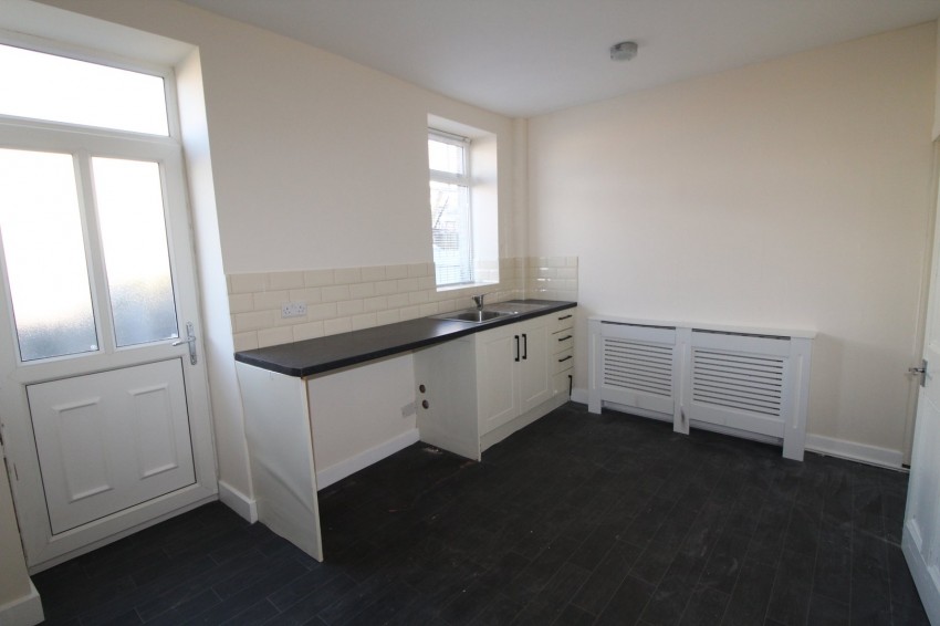 Images for Cross Roads, Keighley, West Yorkshire EAID:3030449609 BID:4216801