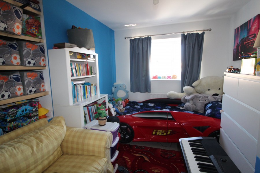 Images for Staincliffe Drive, Keighley, West Yorkshire EAID:3030449609 BID:4216801
