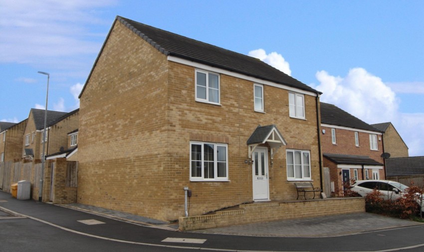 Images for Oakworth, Keighley, West Yorkshire EAID:3030449609 BID:4216801