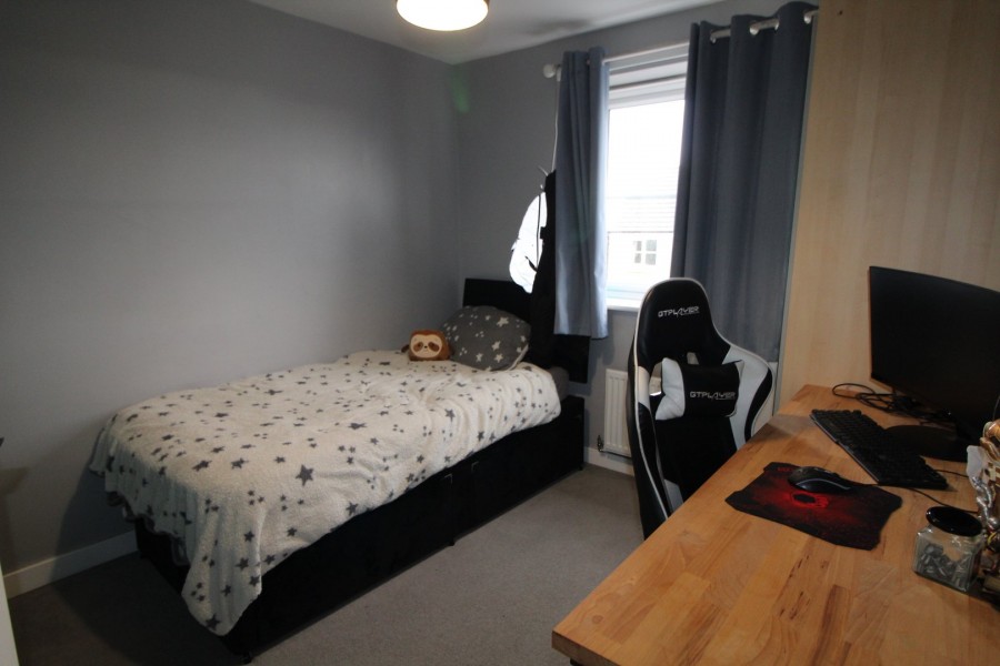 Images for Oakworth, Keighley, West Yorkshire EAID:3030449609 BID:4216801