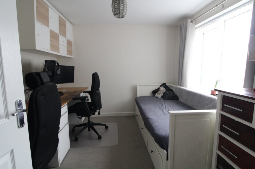 Images for Oakworth, Keighley, West Yorkshire EAID:3030449609 BID:4216801