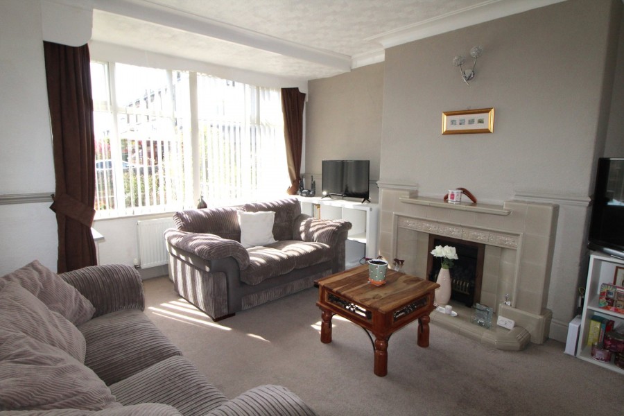 Images for Oakworth, Keighley, West Yorkshire EAID:3030449609 BID:4216801