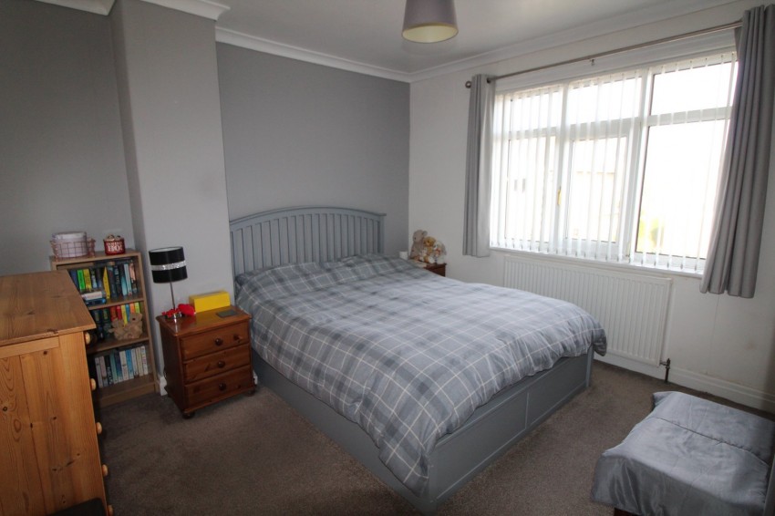 Images for Oakworth, Keighley, West Yorkshire EAID:3030449609 BID:4216801