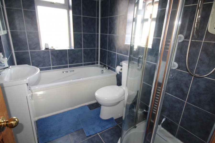 Images for Oakworth, Keighley, West Yorkshire EAID:3030449609 BID:4216801