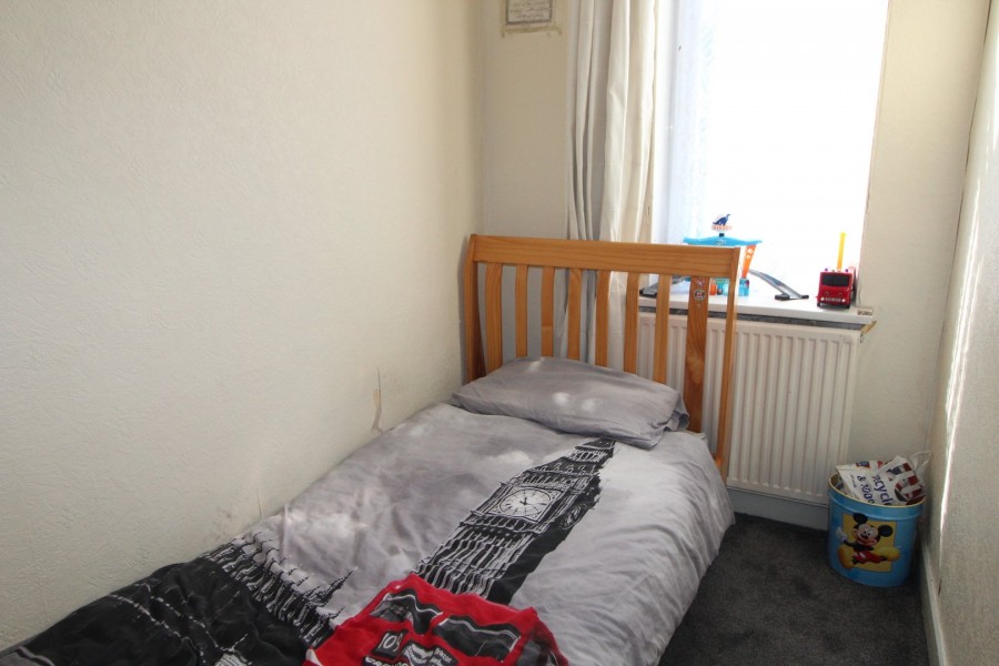 Images for Highfield Lane, Keighley, West Yorkshire EAID:3030449609 BID:4216801