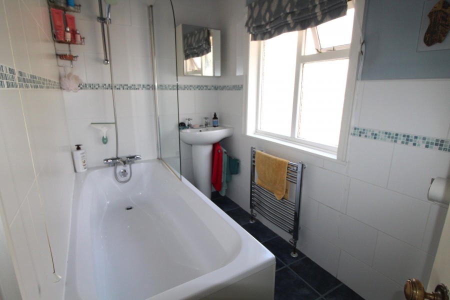 Images for Riddlesden, Keighley, West Yorkshire EAID:3030449609 BID:4216801