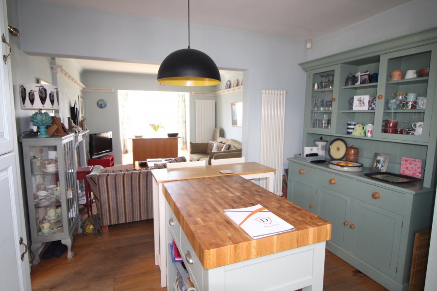 Images for Riddlesden, Keighley, West Yorkshire EAID:3030449609 BID:4216801