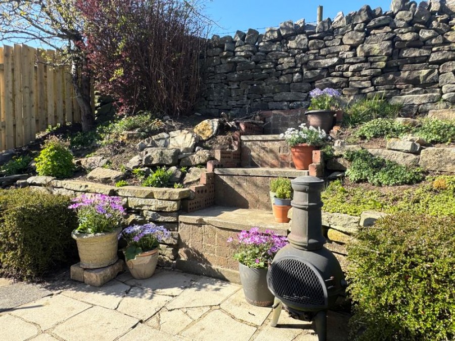 Images for Denholme, Bradford, West Yorkshire EAID:3030449609 BID:4216801