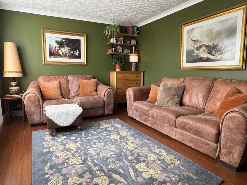 Images for Denholme, Bradford, West Yorkshire EAID:3030449609 BID:4216801