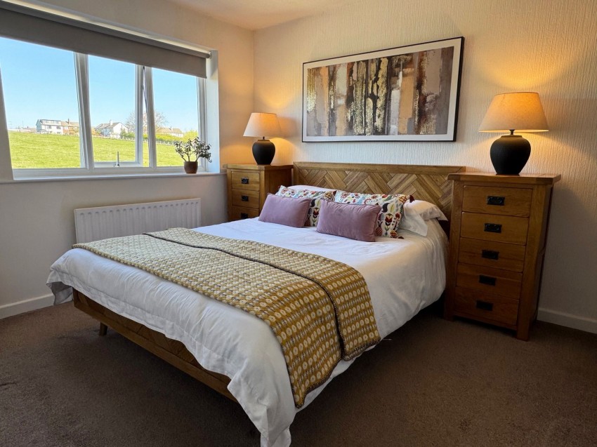 Images for Denholme, Bradford, West Yorkshire EAID:3030449609 BID:4216801