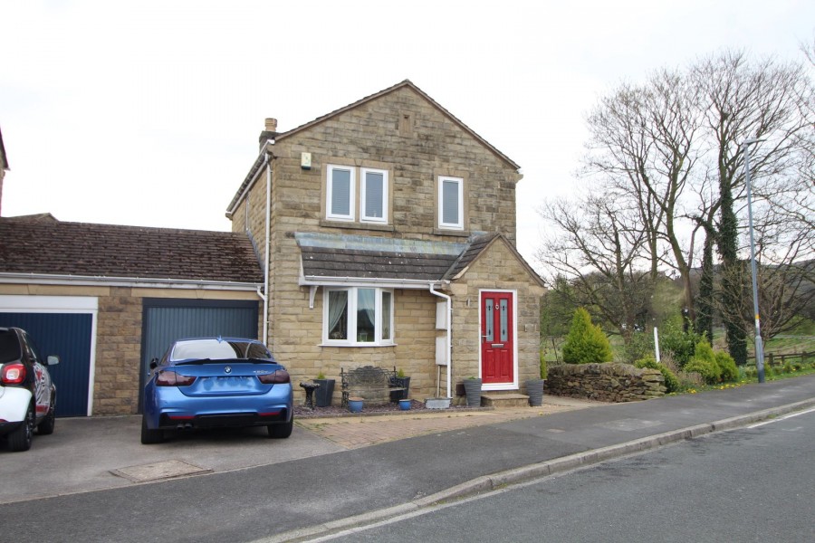 Images for Cross Hills, Keighley, North Yorkshire EAID:3030449609 BID:4216801