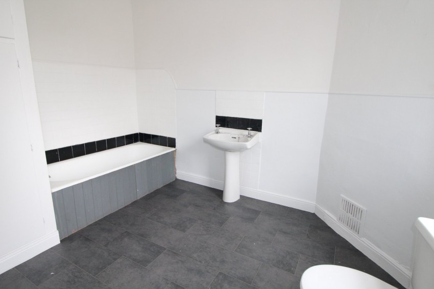 Images for Haworth, Keighley, West Yorkshire EAID:3030449609 BID:4216801