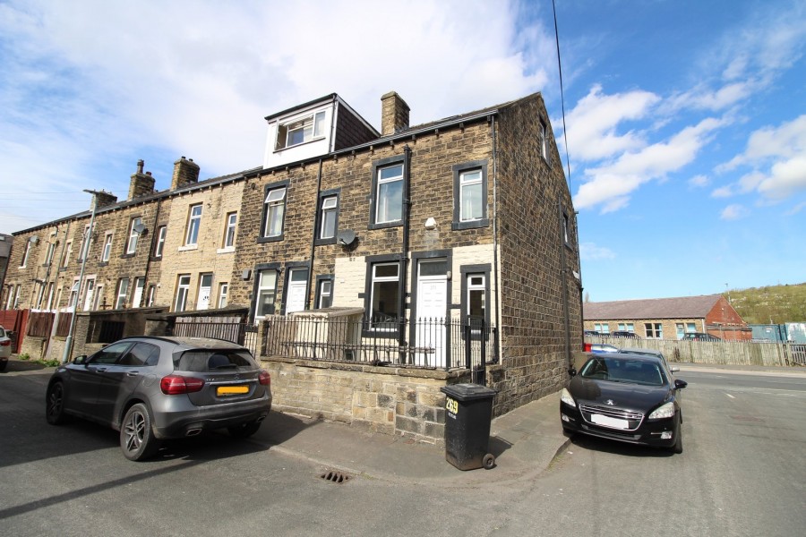 Images for Bradford Road, Keighley, West Yorkshire EAID:3030449609 BID:4216801