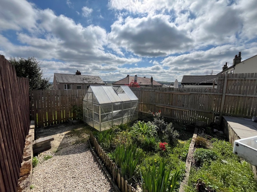 Images for Calver Grove, Keighley, West Yorkshire EAID:3030449609 BID:4216801