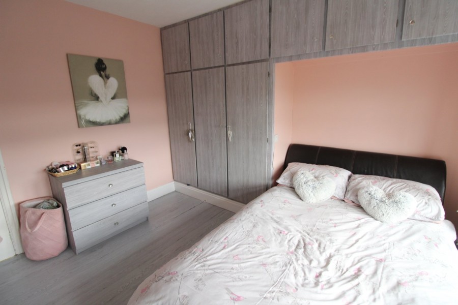 Images for Riddlesden, Keighley, West Yorkshire EAID:3030449609 BID:4216801