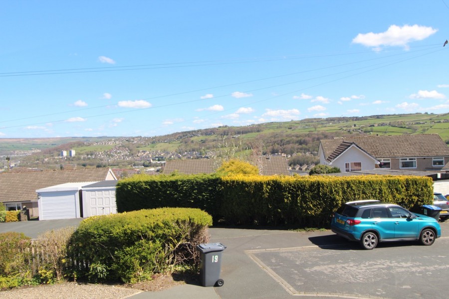 Images for Oakworth, Keighley, West Yorkshire EAID:3030449609 BID:4216801