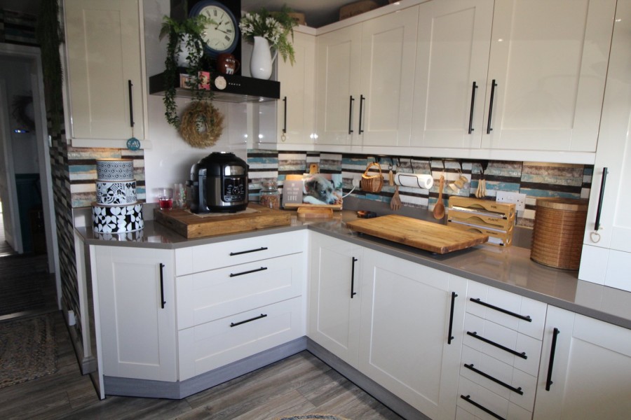 Images for Oakworth, Keighley, West Yorkshire EAID:3030449609 BID:4216801