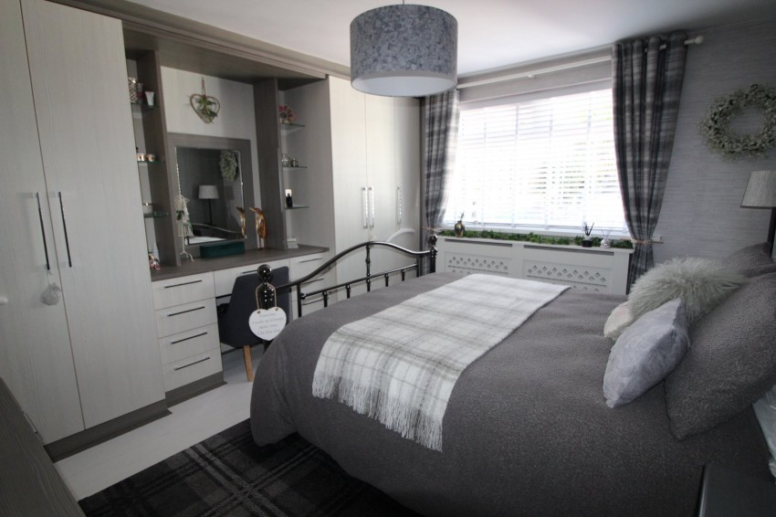 Images for Oakworth, Keighley, West Yorkshire EAID:3030449609 BID:4216801