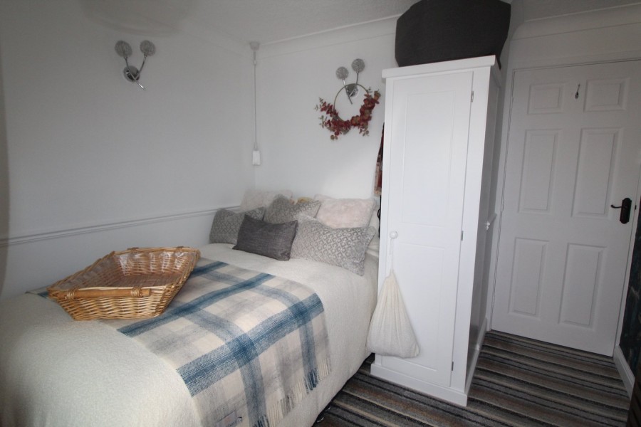 Images for Oakworth, Keighley, West Yorkshire EAID:3030449609 BID:4216801
