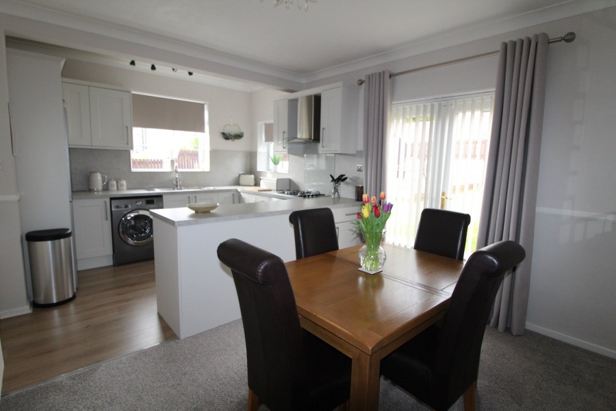 Images for Riddlesden, Keighley, West Yorkshire EAID:3030449609 BID:4216801