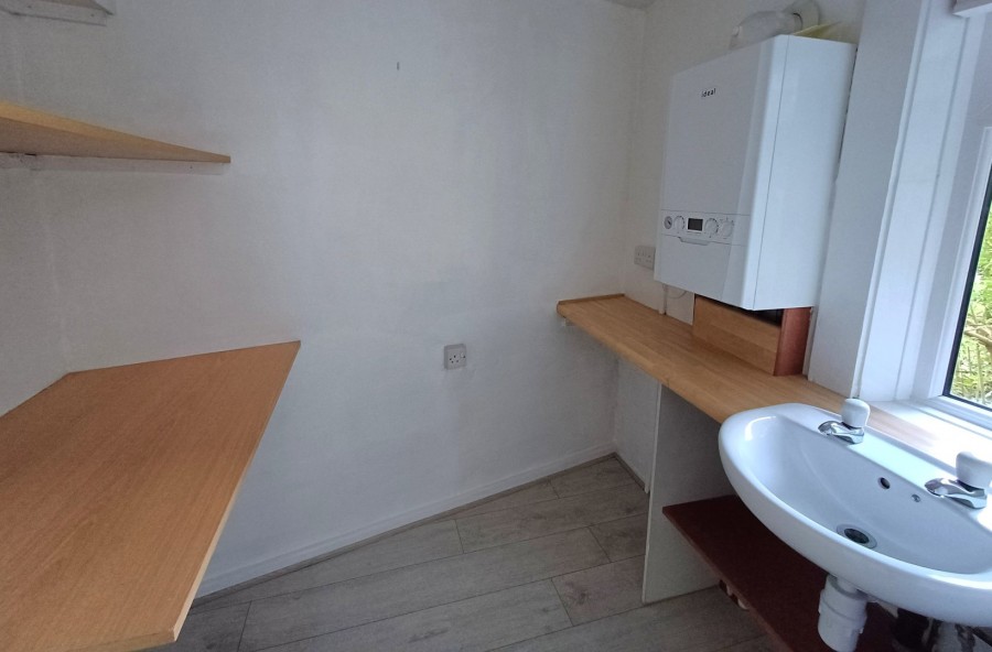 Images for Oakworth, Keighley, West Yorkshire EAID:3030449609 BID:4216801