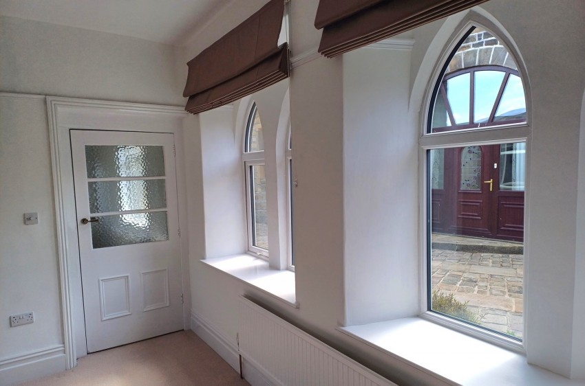 Images for Oakworth, Keighley, West Yorkshire EAID:3030449609 BID:4216801