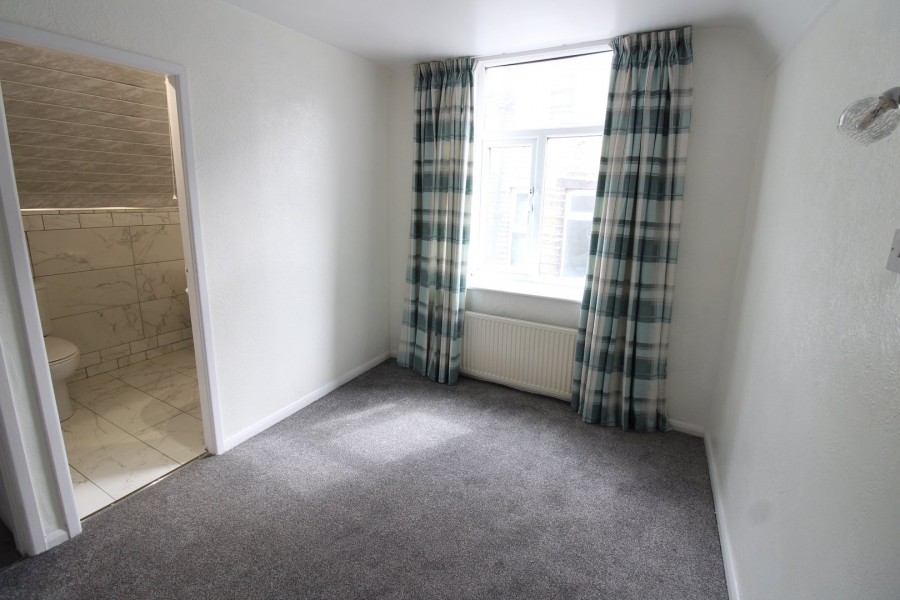 Images for James Street East, Keighley, West Yorkshire EAID:3030449609 BID:4216801
