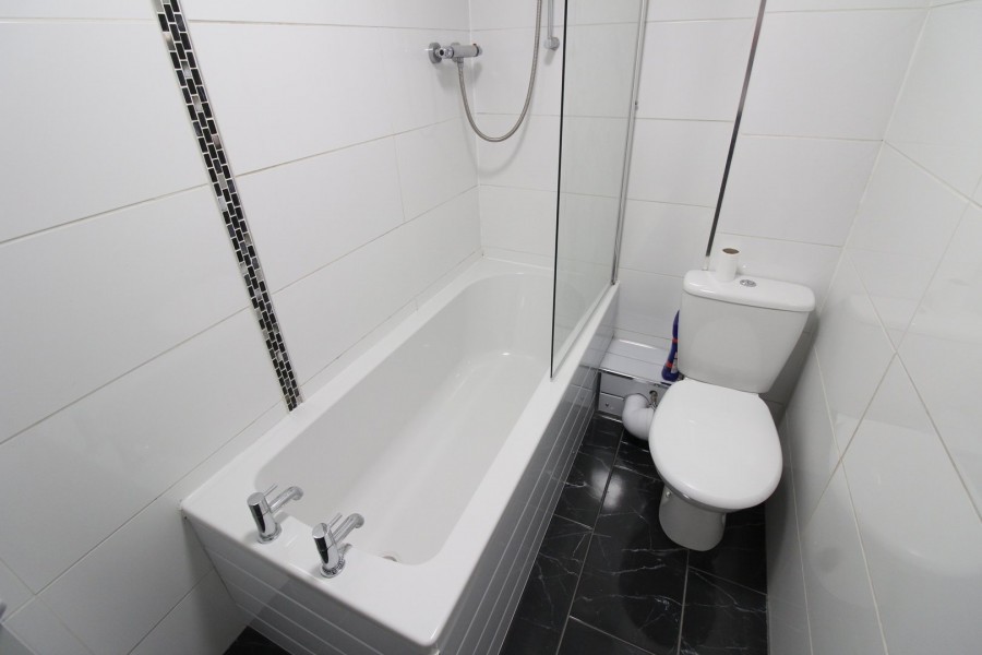 Images for James Street East, Keighley, West Yorkshire EAID:3030449609 BID:4216801