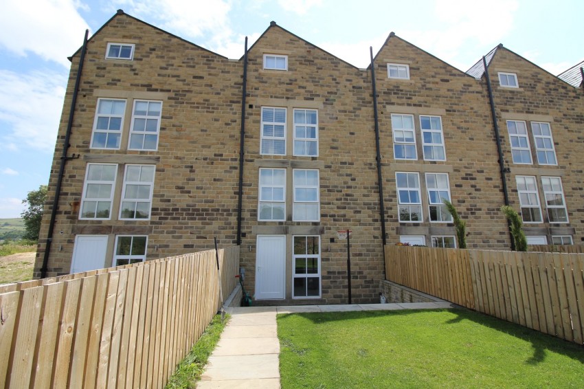 Images for Oxenhope, Keighley EAID:3030449609 BID:4216801