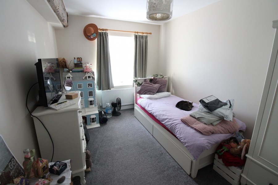 Images for Oakworth, Keighley, West Yorkshire EAID:3030449609 BID:4216801