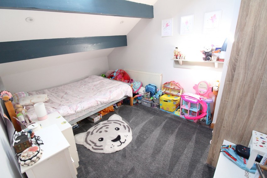 Images for Oakworth, Keighley, West Yorkshire EAID:3030449609 BID:4216801