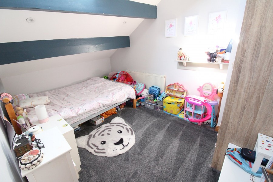 Images for Oakworth, Keighley, West Yorkshire EAID:3030449609 BID:4216801