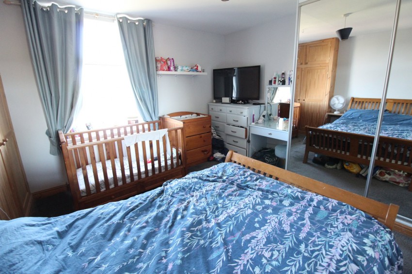 Images for Oakworth, Keighley, West Yorkshire EAID:3030449609 BID:4216801