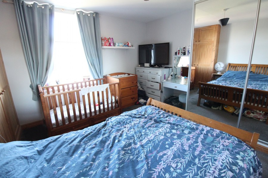 Images for Oakworth, Keighley, West Yorkshire EAID:3030449609 BID:4216801