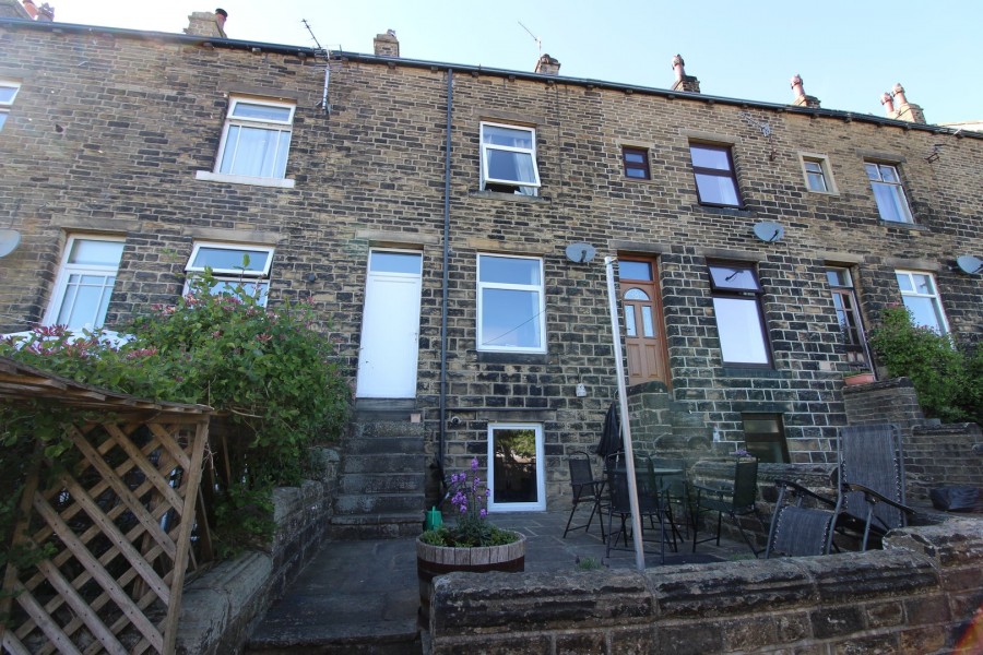 Images for Oakworth, Keighley, West Yorkshire EAID:3030449609 BID:4216801