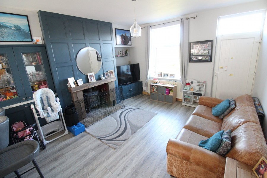 Images for Oakworth, Keighley, West Yorkshire EAID:3030449609 BID:4216801