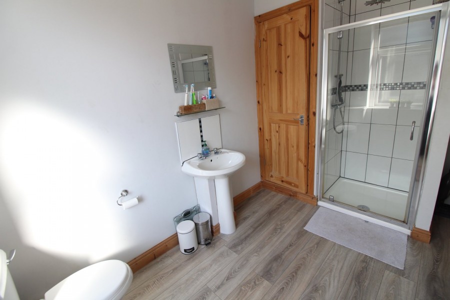 Images for Oakworth, Keighley, West Yorkshire EAID:3030449609 BID:4216801