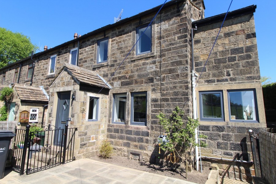 Images for Oakworth, Keighley, West Yorkshire EAID:3030449609 BID:4216801