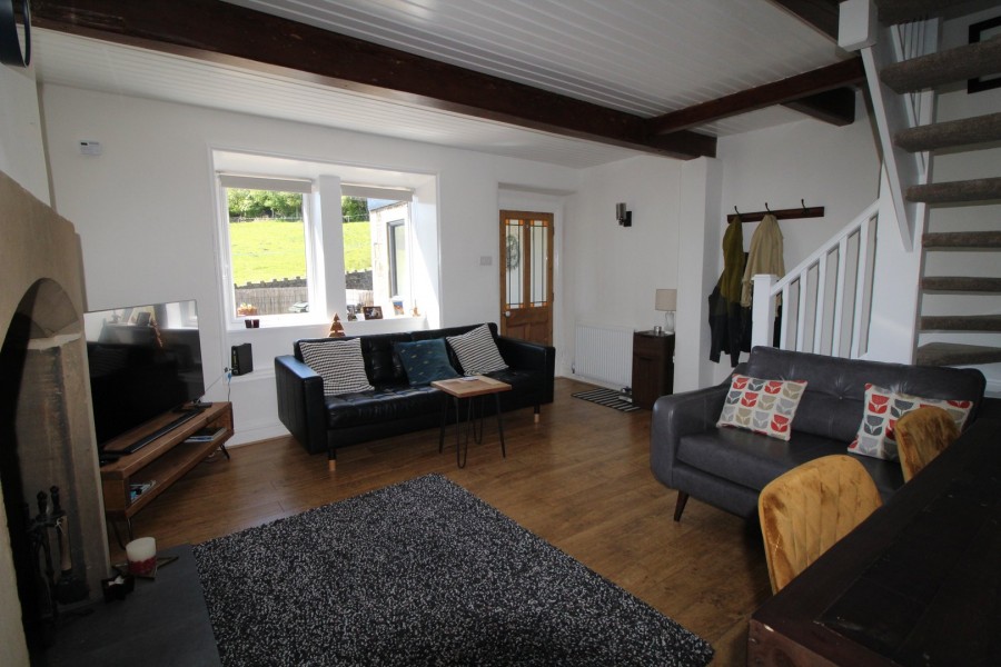 Images for Oakworth, Keighley, West Yorkshire EAID:3030449609 BID:4216801