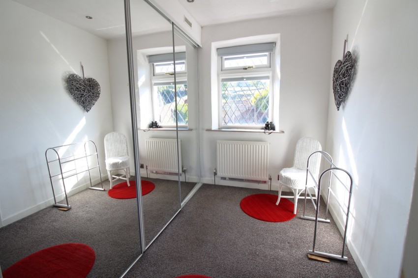Images for Oakworth, Keighley, West Yorkshire EAID:3030449609 BID:4216801